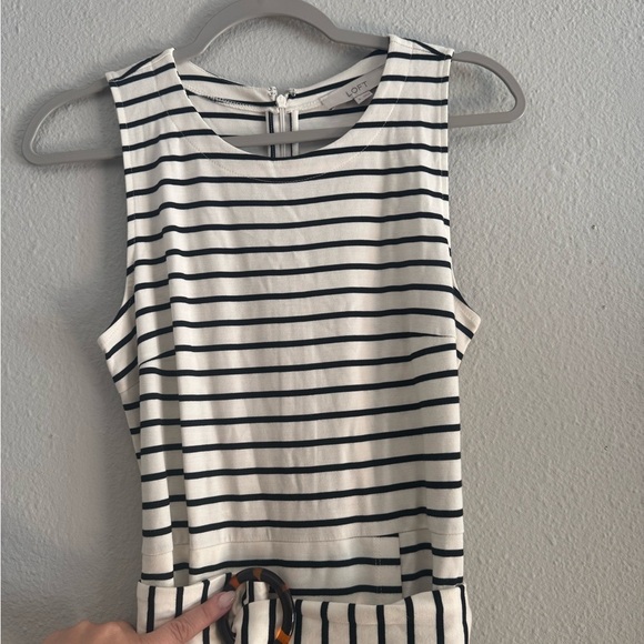 Striped Tortoiseshell Print Belted Wrap Dress Loft sz 4 - Picture 7 of 12